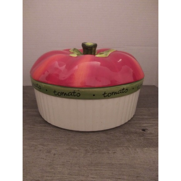 Judy Phipps Certified International Tomato Baking Dish w/Cover 10” Casserole